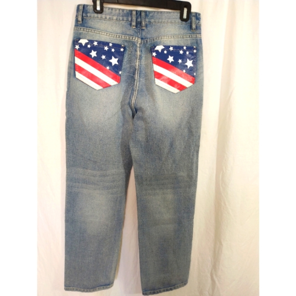 NWOT SHEILAY Distressed jeans